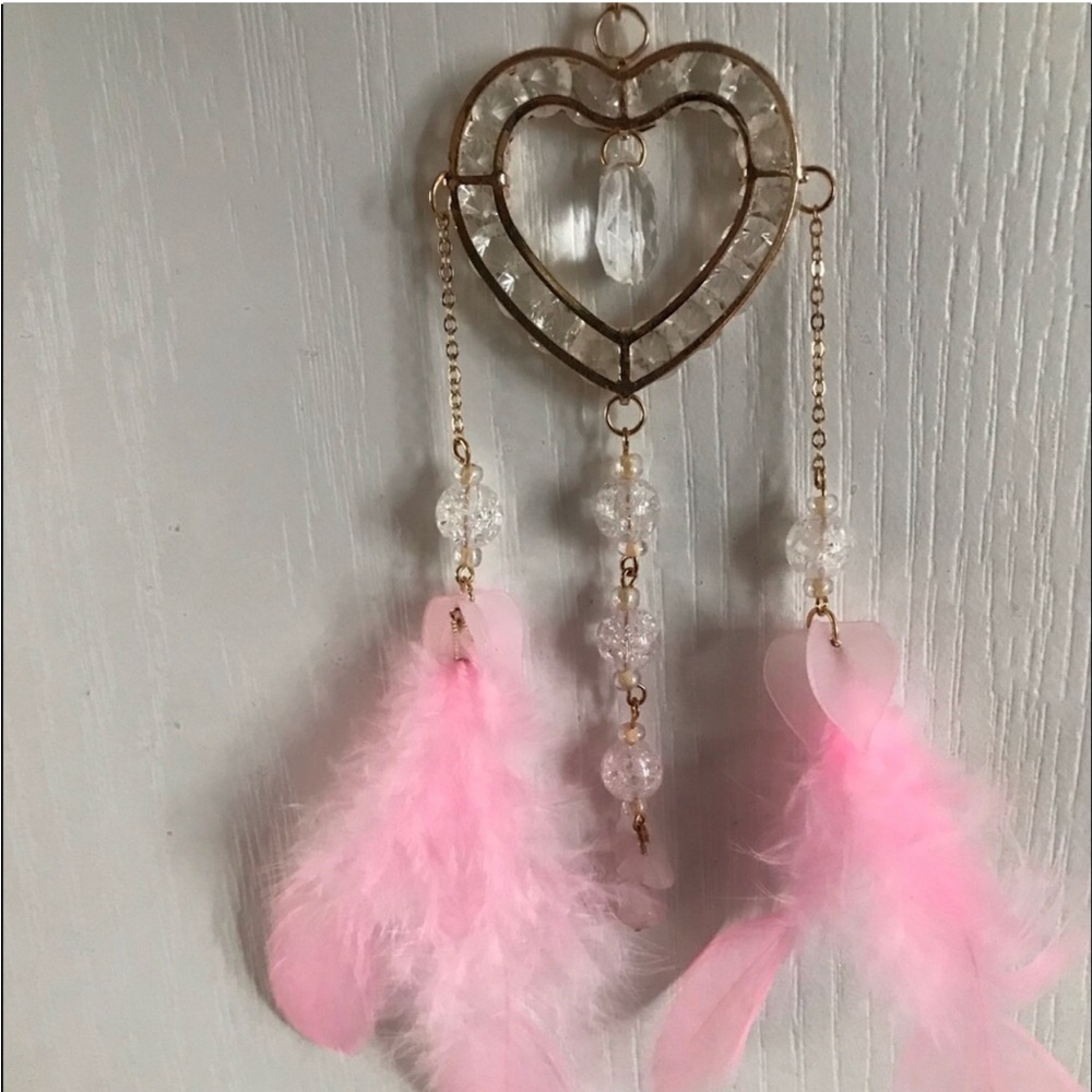 Pink Feather Heart Wall Hanging - Home Wall Decor
